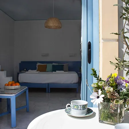 Blue Calm Hotel 2*