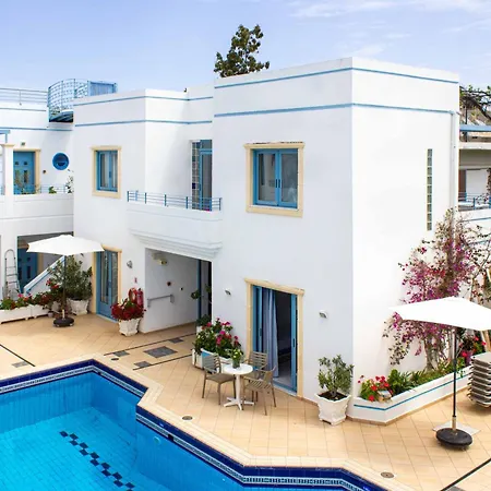 Blue Calm Hotel Daratsos