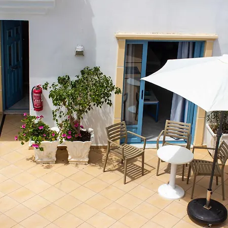 Blue Calm Hotel