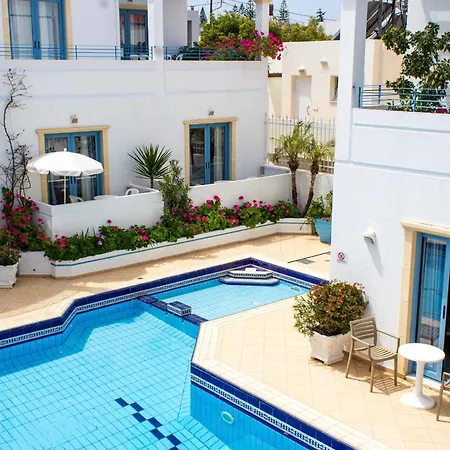 Blue Calm Hotel 2*